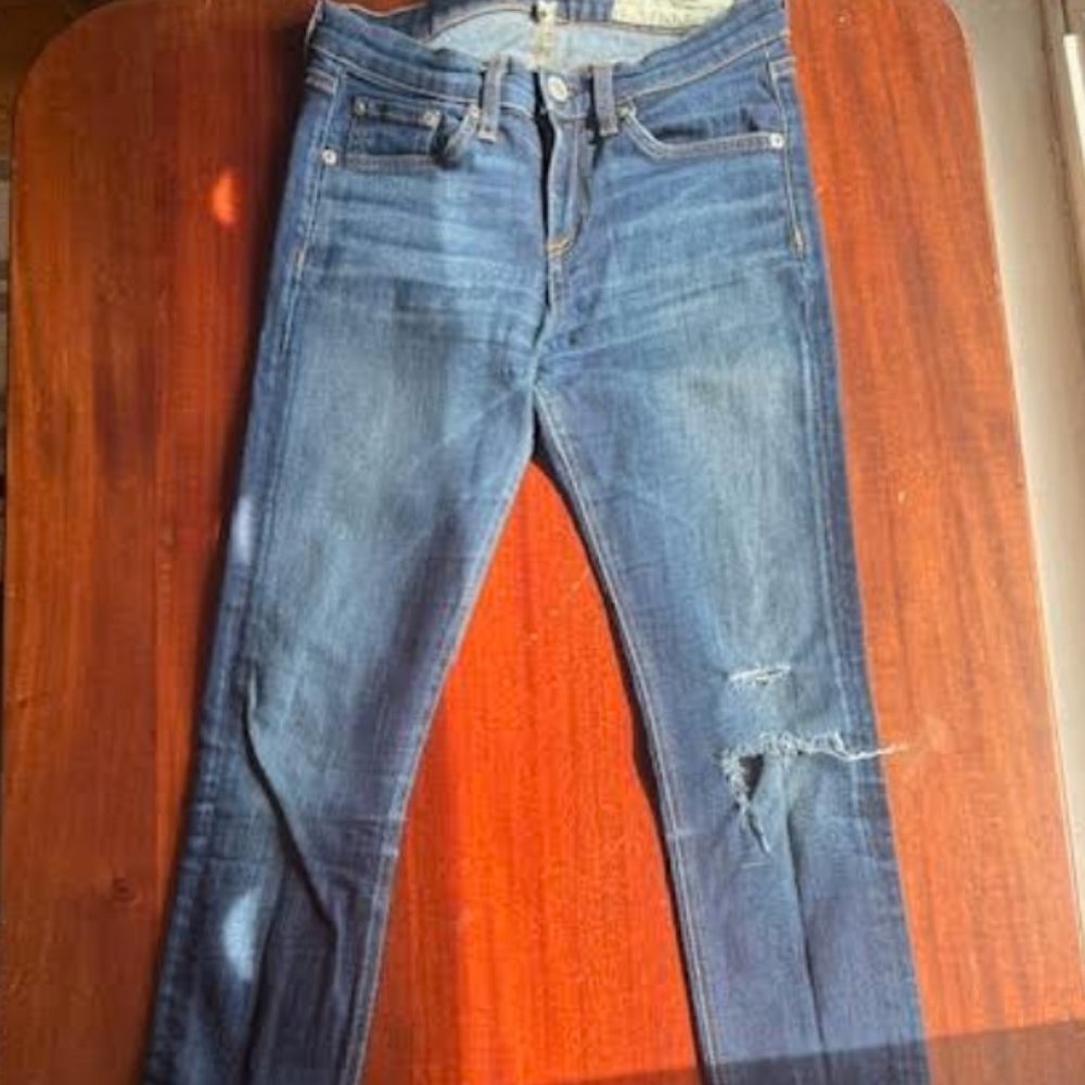 Rag & Bone High Rise Skinny - Size 26 - Pre-worn